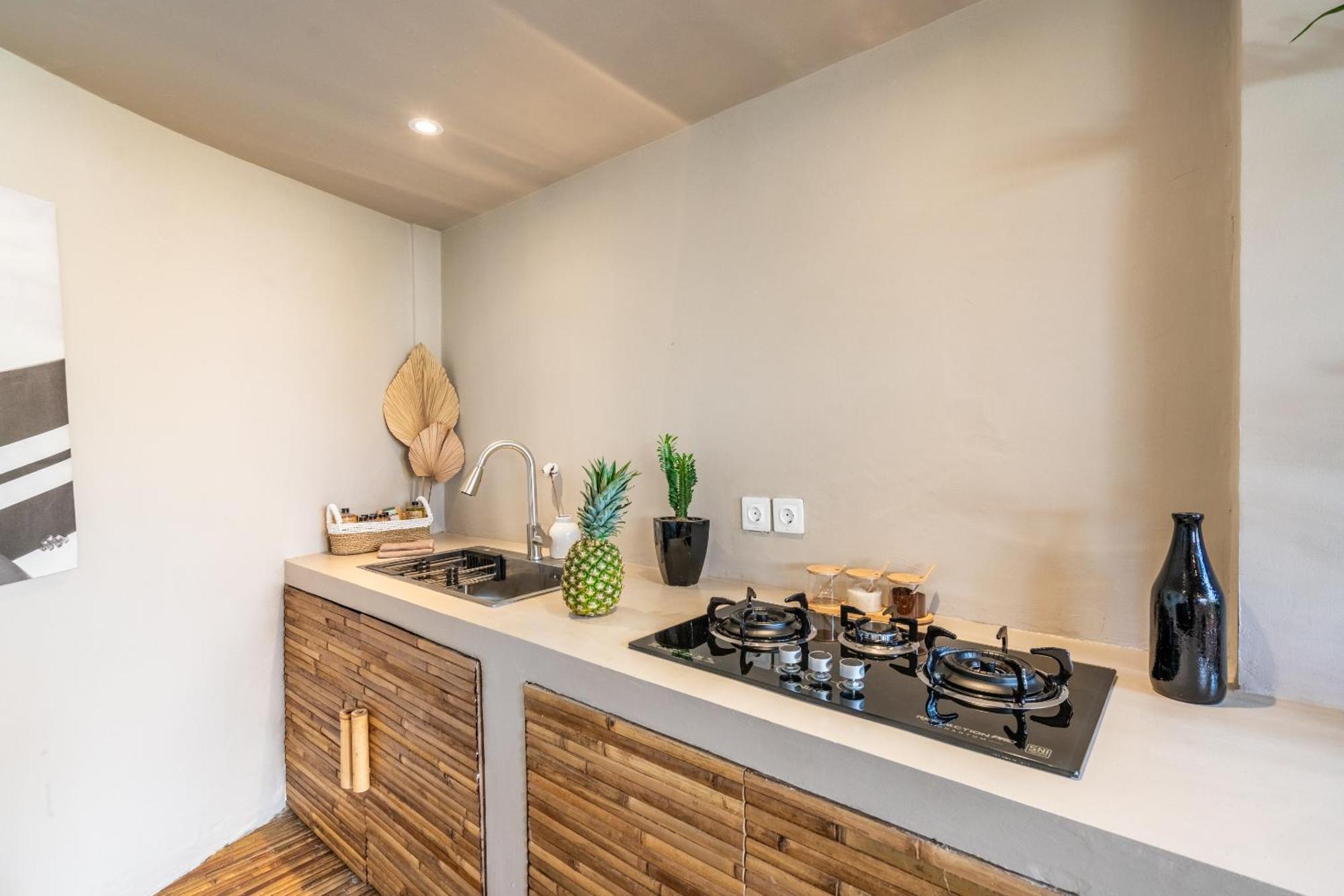 Noon Bamboo Villa *